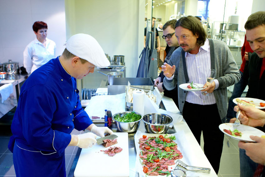 Компания ПРИС — открытие Шоу-кухни в Одессе