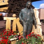 Под Одессой поставили памятник бизнесмену