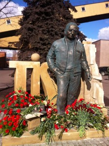 Под Одессой поставили памятник бизнесмену