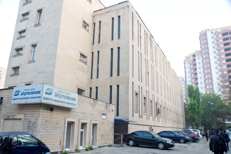 Переделка зданий атс в торговый центр фото