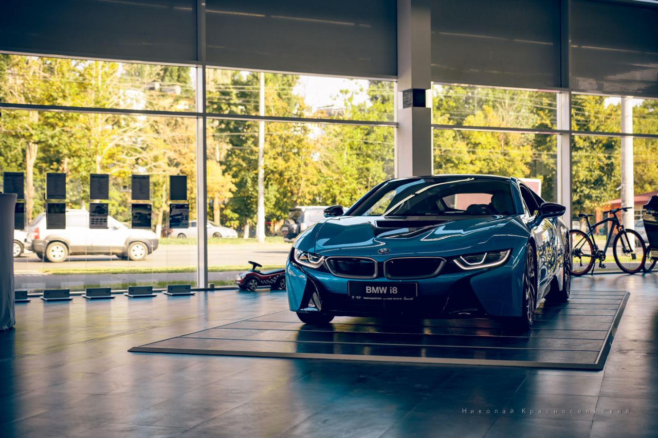 Эмералд Моторс — официальный дилер BMW и MINI в Одессе