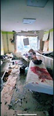 Пологовий будинок в Маріуполі, розбомблений російськими окупантами
